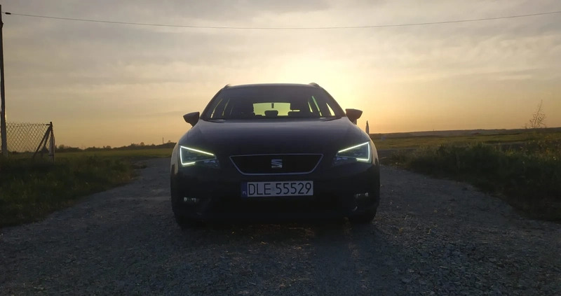Seat Leon cena 38800 przebieg: 170000, rok produkcji 2016 z Legnica małe 46